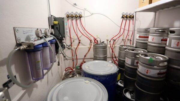 Custom Commercial Walk-in Keg and Beer Coolers | Polar King